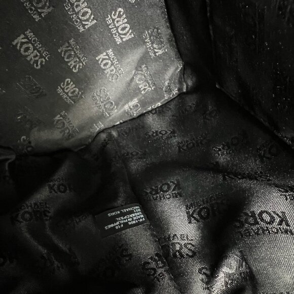 Michael Kors Cindy Large Dome Satchel Crossbody Bag Women Saffiano Leather Black - Picture 10 of 15